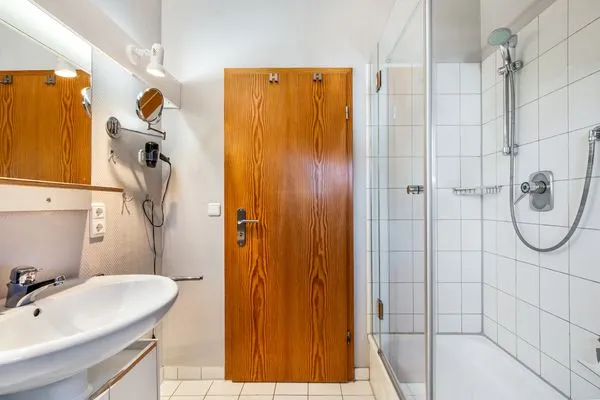 Ferienhaus Kuprella Ferienwohnung Kuprella 2 Nonnenhorn - Badezimmer