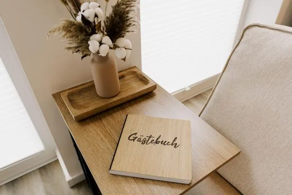 Dekoratives Detail  de Diek - Suite 4 | Seitliche Deichlage