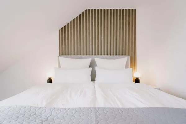 Bett  de See - Suite 2 | Direkte Deichlage