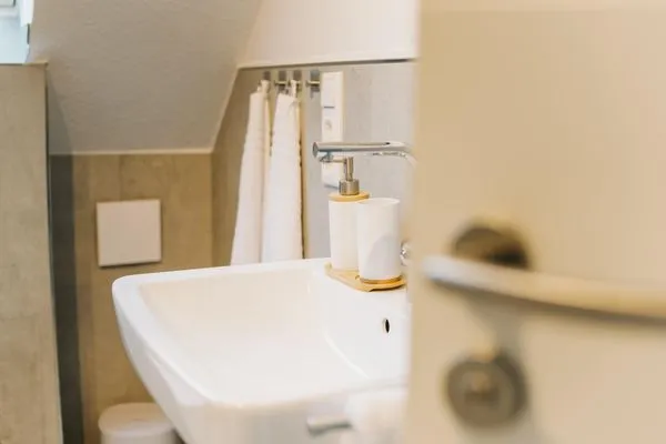 Badezimmer  Grachten Suite 1 | Direkte Wasserlage