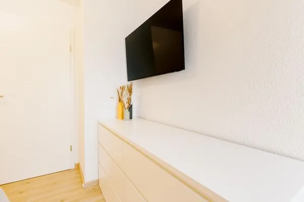 TV / Multimedia  Grachten Suite 1 | Direkte Wasserlage