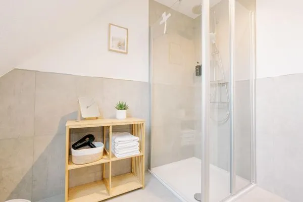 Badezimmer  Grachten Suite 2 | Direkte Wasserlage