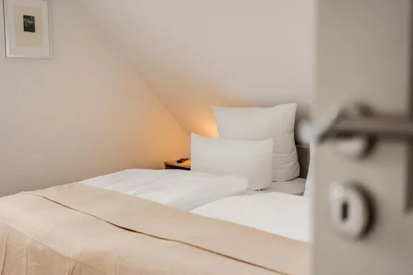 Bett  Haus Grachtenwinkel | Direkte Wasserlage