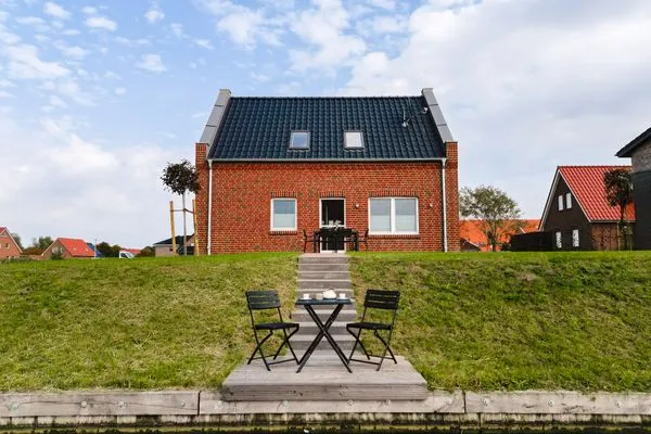 Steg  Haus Grachtenwinkel | Direkte Wasserlage