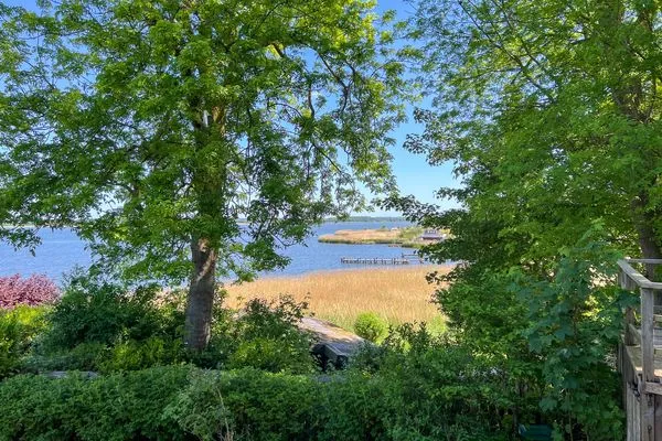 Meerblick  Traumhaftes Ferienhaus für bis zu 6. Personen mit Blick und Zugang zur Schlei