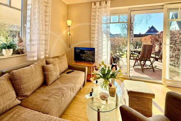 Wohnbereich mit Blick zur Terrasse  Glebbe 17 - Wohnung 3