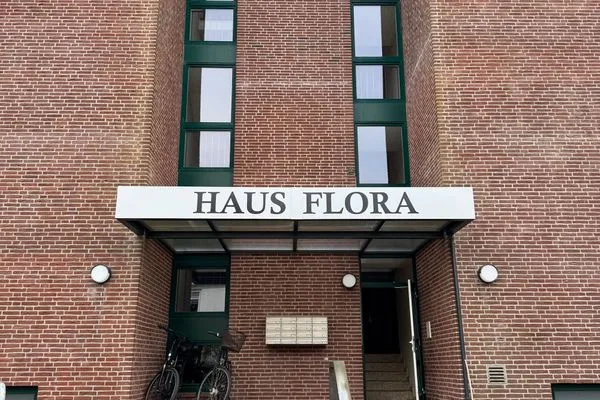 Hauptansicht  Haus Flora - Wohnung Dünenrose