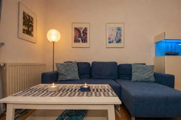 Wohnzimmer mit Ecksofa
