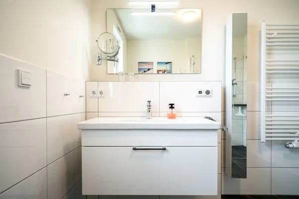 Ferienwohnung Möwe Hafenresidenz Waren (Müritz) - Badezimmer  Möwe