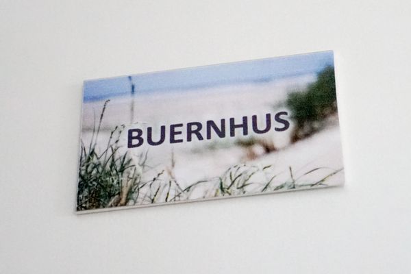  Haubarg Ossenhoff Appartement Buernhus Tating - Eingangsschild