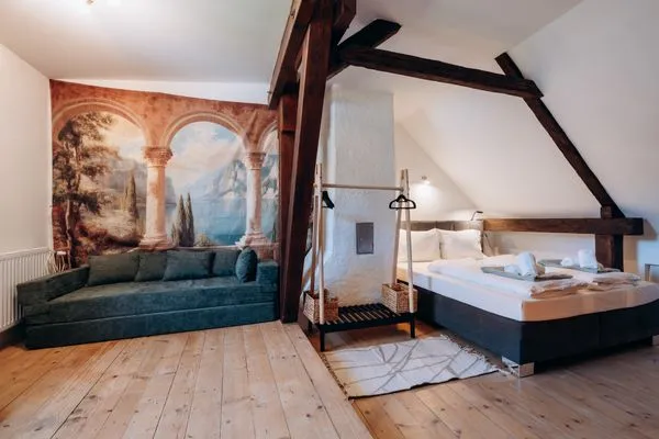 Bedroom 2, double bed and sleeping sofa  KUL  App. 4 by Alpenidyll Apartments