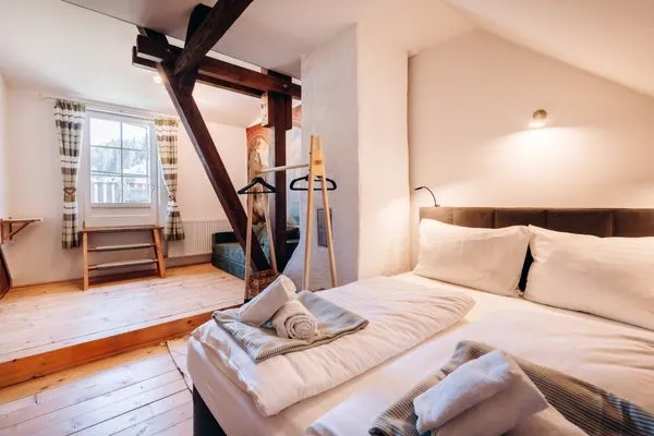 Bedroom 2, double bed and sleeping sofa  KUL  App. 4 by Alpenidyll Apartments