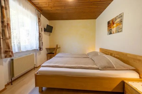 Schalfzimmer 4, Doppelbett  Apartment Sonnenhang by Alpenidyll Apartments