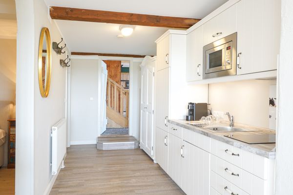  Haubarg Ossenhoff Appartement Kälvstall Tating - Küche