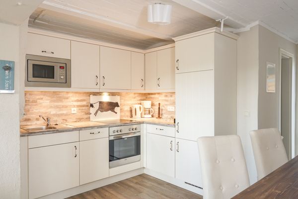  Haubarg Ossenhoff Appartement Kohstall Tating - Küche