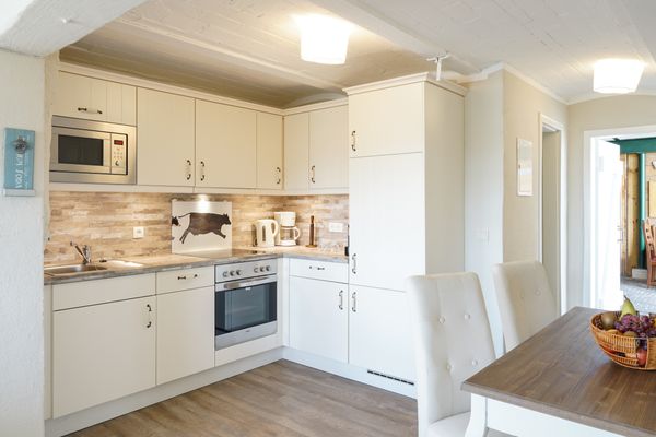  Haubarg Ossenhoff Appartement Kohstall Tating - Küche