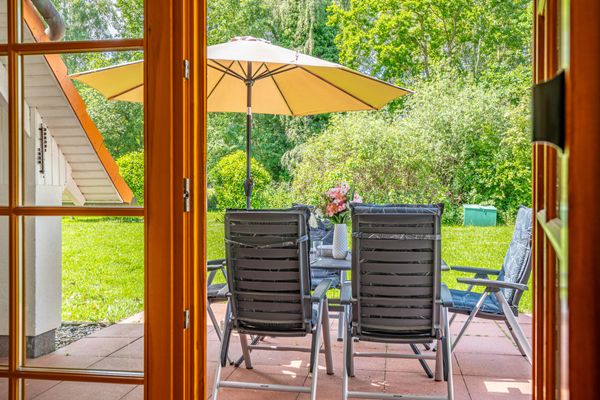 Ferienpark Freesenbruch Doppelhaushälfte 10a - Meeresbrise Ostseeheilbad Zingst - Blick auf die Terrasse