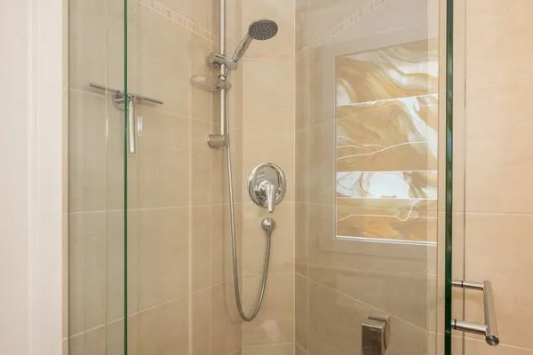 Badezimmer Seeblick Anlage App. Kunstquartier