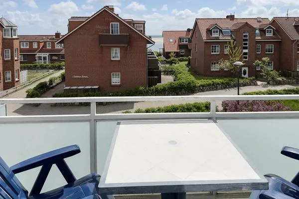 Balkon  Ferienwohnung „Südspitze 10 mit Meerblick"