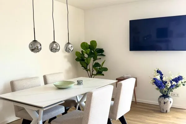Wohnzimmer  FeWo Fontane - Kamin, Sauna, Meerblick, Badeteich