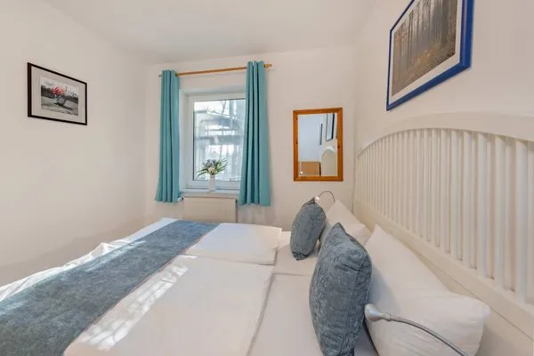 Schlafzimmer Seeblick Anlage App. Lachmöwe