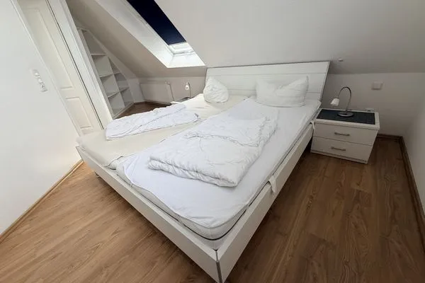 Schlafzimmer  Hühnergott