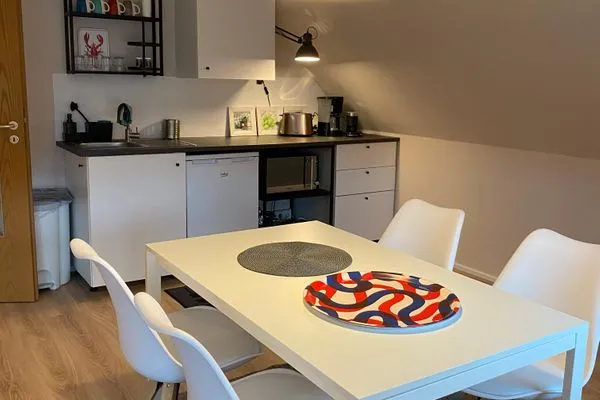   BOJE11