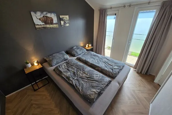  EuroParcs De IJssel Eilanden Chalet Liama mit Steg & Zaun IJE553