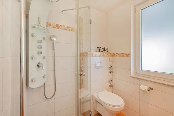 Badezimmer Haus Ostseekristall App. Smaragd