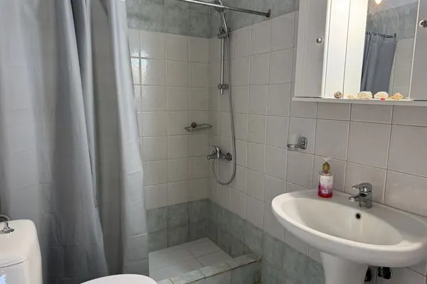Bathroom  Konstantinos