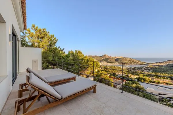   Villa Monport Views