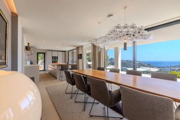   Villa Monport Views