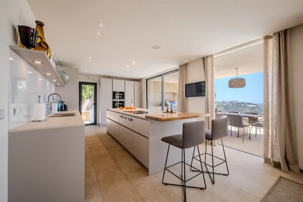   Villa Monport Views