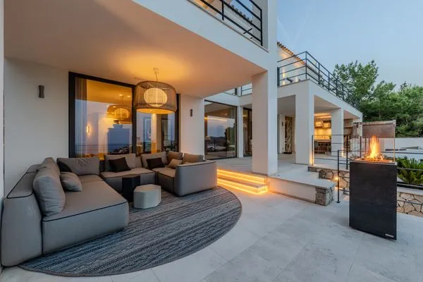   Villa Monport Views