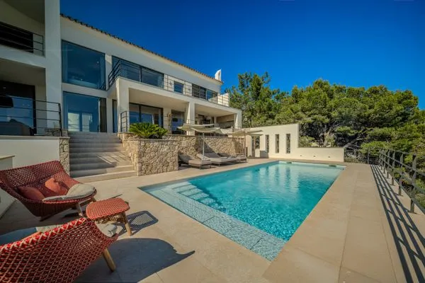   Villa Monport Views