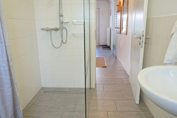  Reetjuwel Eiderstedt - Achterdeck Katharinenheerd - Dusche