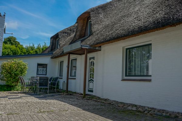  Reetjuwel Eiderstedt - Achterdeck Katharinenheerd - Aussenansicht