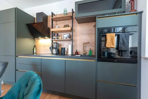 Küche / Küchenzeile  Ferienwohnung Haffhafen