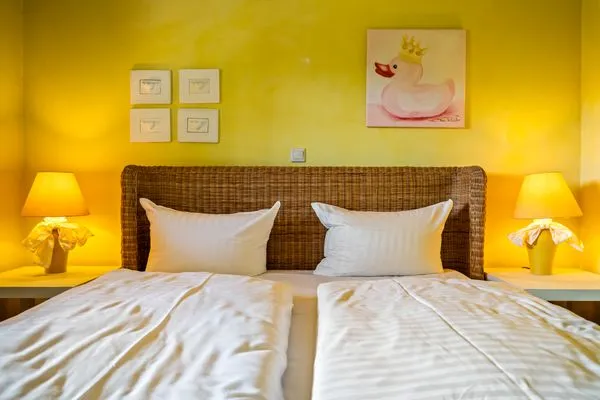 Ferienhaus Kathi in Jabel Schlafzimmer mit Doppelbett  Kathi