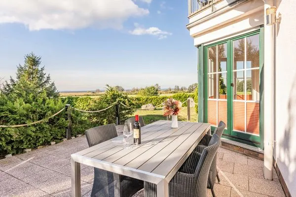 Terrasse Ostseeglück App. Ostseesonne