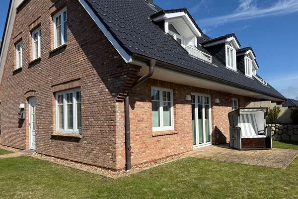 Hauptansicht  Schwalbennest