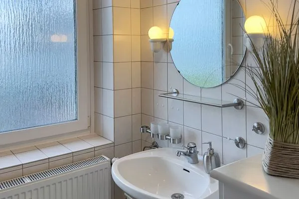 Badezimmer  Ferienwohnung *Jessen´s Wattblick*