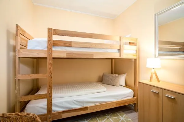 Blumenhaus in Waren Blick in das Schlafzimmer mit Doppelstockbett  Blumenhaus