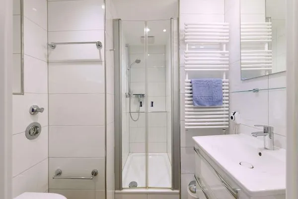 Badezimmer Haus Janine Ferienwohnung Seestern