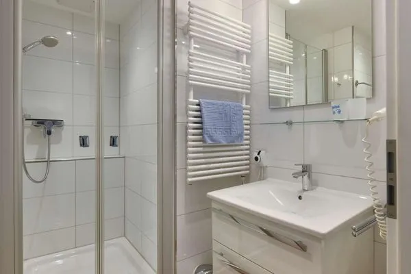 Badezimmer Haus Janine Ferienwohnung Seestern