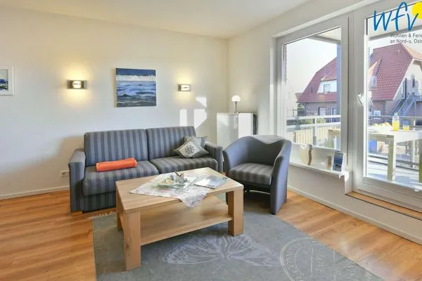 Wohnzimmer Haus Janine Ferienwohnung Strandburg
