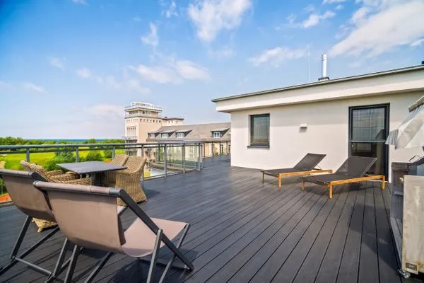 Ferienwohnung Sommersuite Ostseebad Wustrow ZweiWasser Alte Seefahrtschule Dachterrasse mit Weitblick  Sommersuite