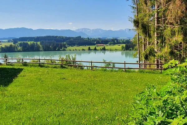 Gartenblick Feriendorf Hochbergle Haus 26