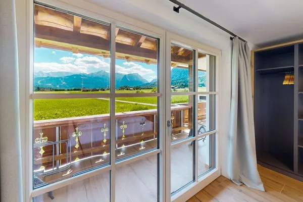 Blick auf Sehenswürdigkeit  WeitBlick Zugspitze
