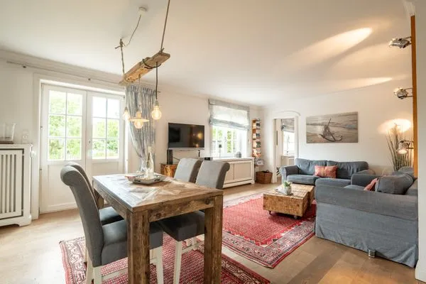 Wohnzimmer  Koje 1
